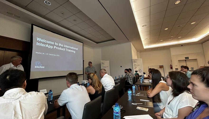 Factory Tour Y Product Training En InterApp - Coello Group - 2/8