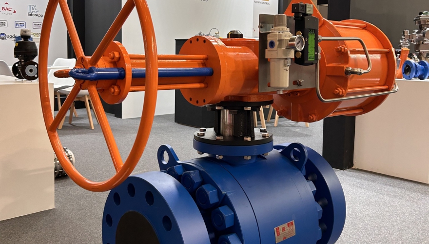 CEXCO Vuelve A Estar Presente En La Feria Pumps & Valves - Coello Group - 11/12